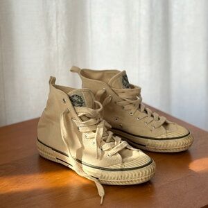 Classic off white high top canvas sneakers vintage Eddie Bauer 80s Size 7